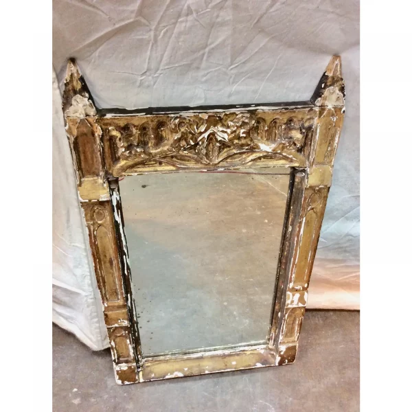 1800s French Giltwood Wall Mirror - Image 11