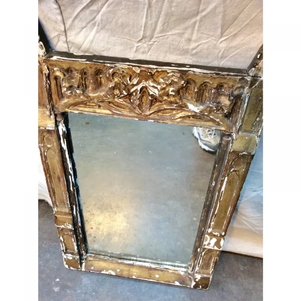 1800s French Giltwood Wall Mirror - Image 4