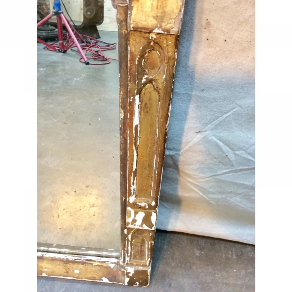 1800s French Giltwood Wall Mirror - Image 5