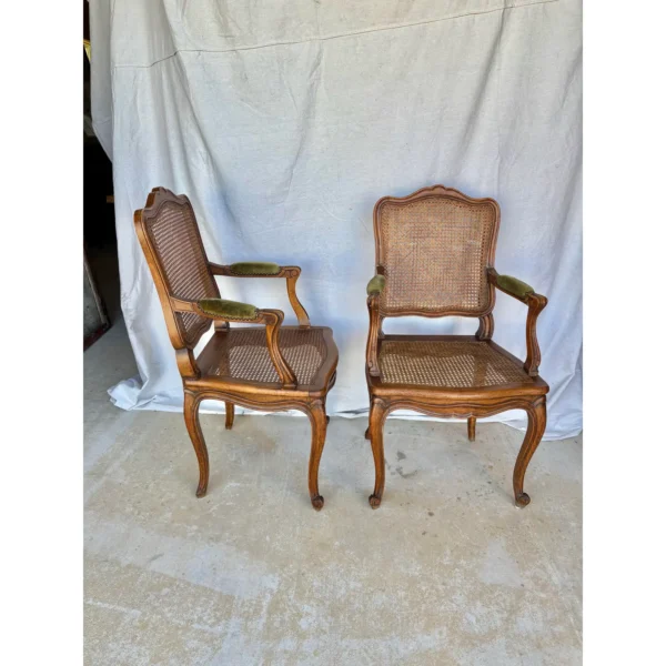 Early 20th Century French Louis XV Walnut and Caned Armchairs - a Pair - Image 4