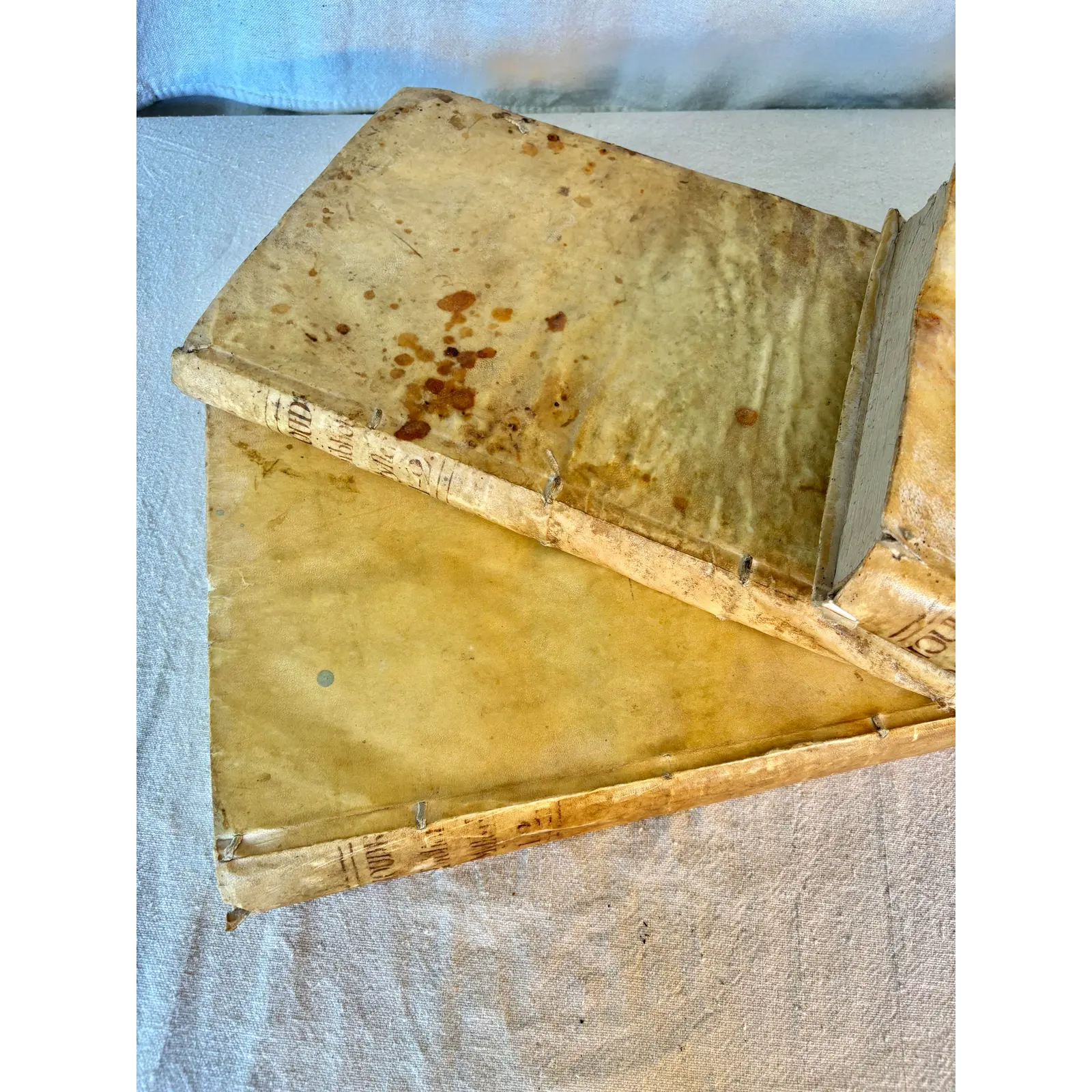 18th Century Spanish Vellum Books - Set of Five - Image 12
