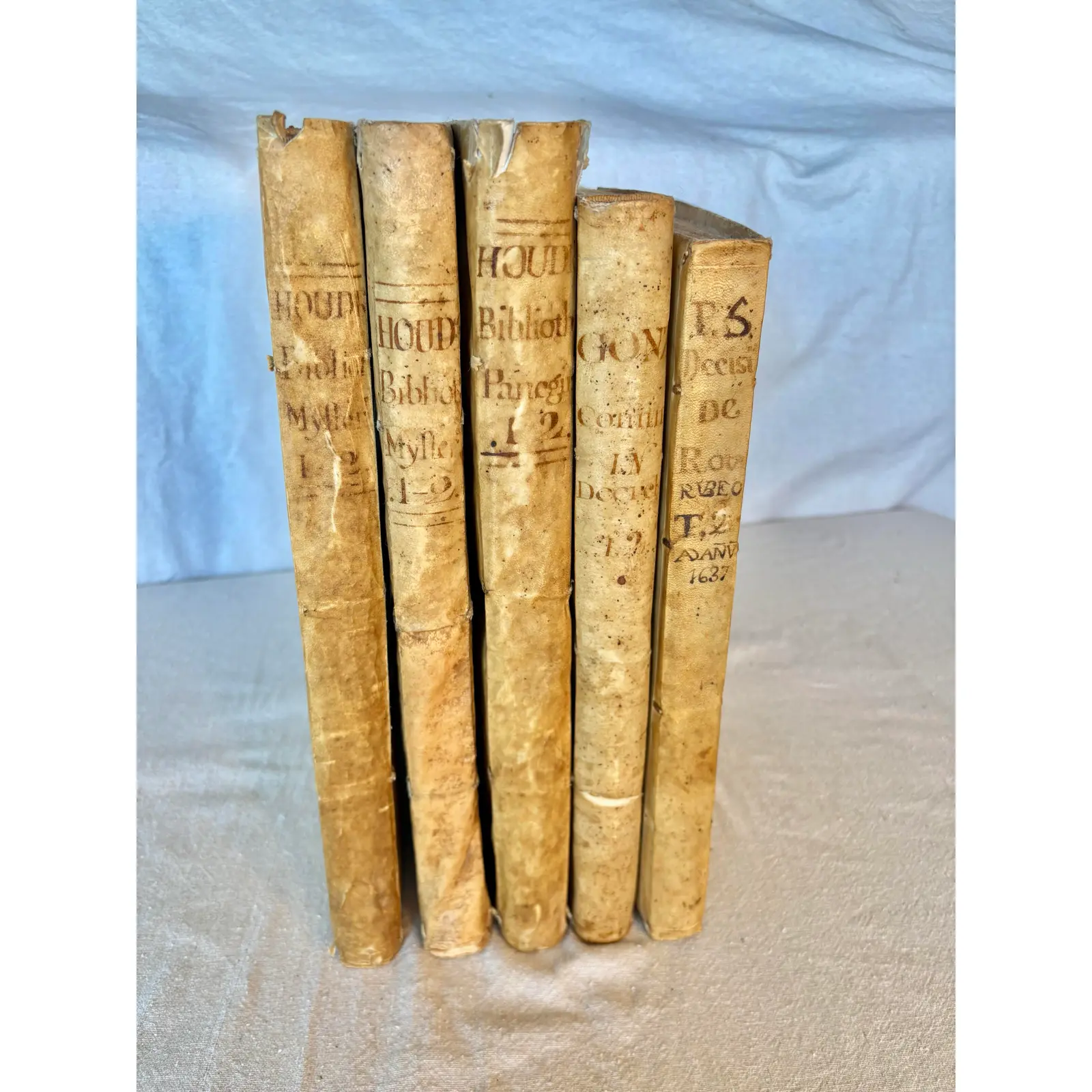 18th Century Spanish Vellum Books - Set of Five - Image 2