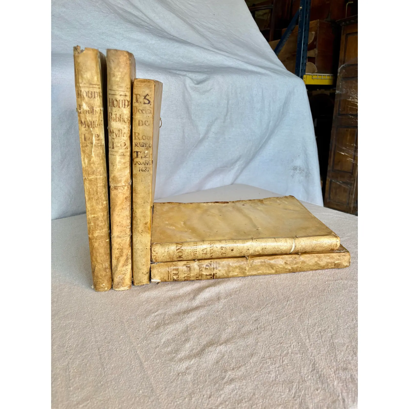 18th Century Spanish Vellum Books - Set of Five - Image 7