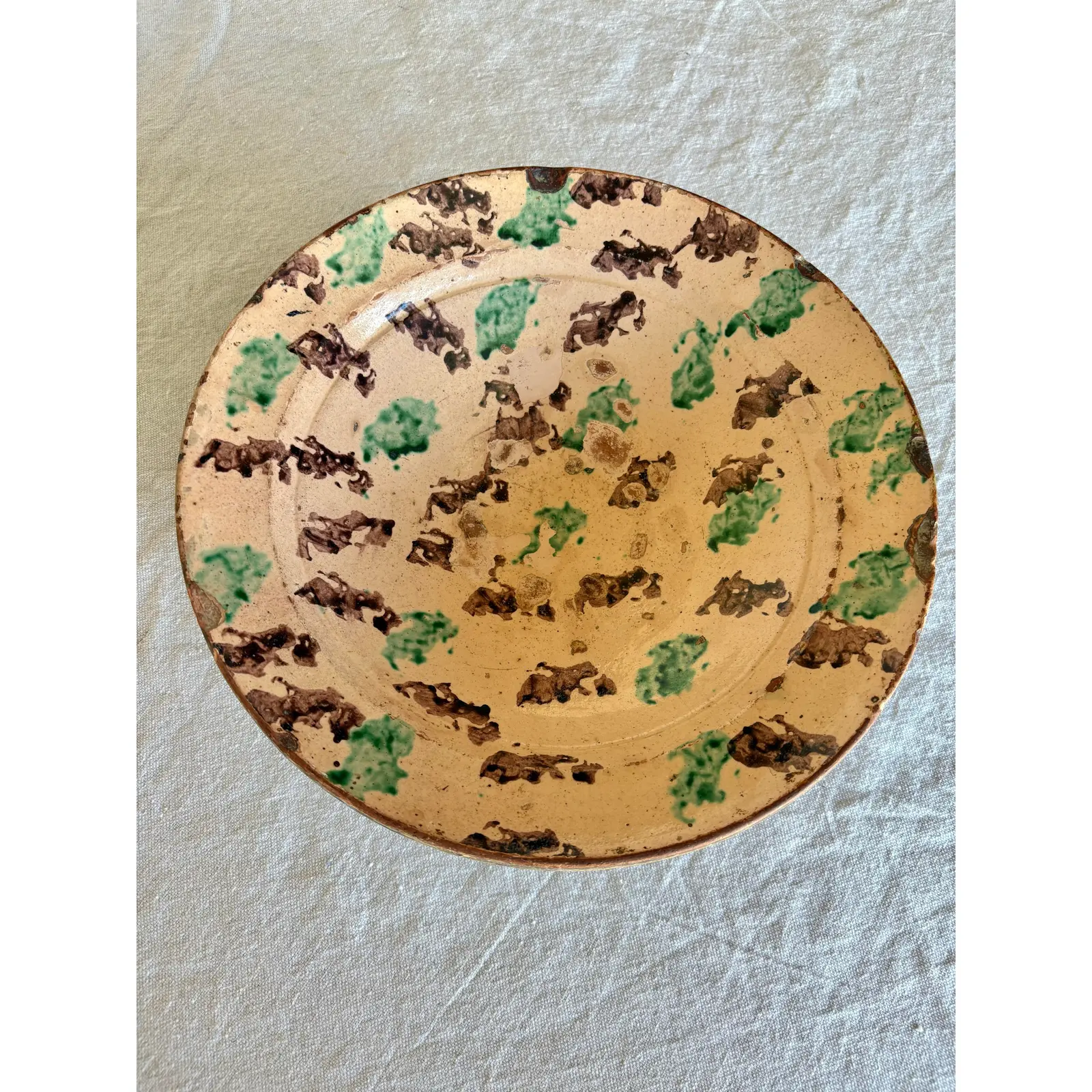 Late 19th Century French Spongeware Pottery Bowl - Image 4