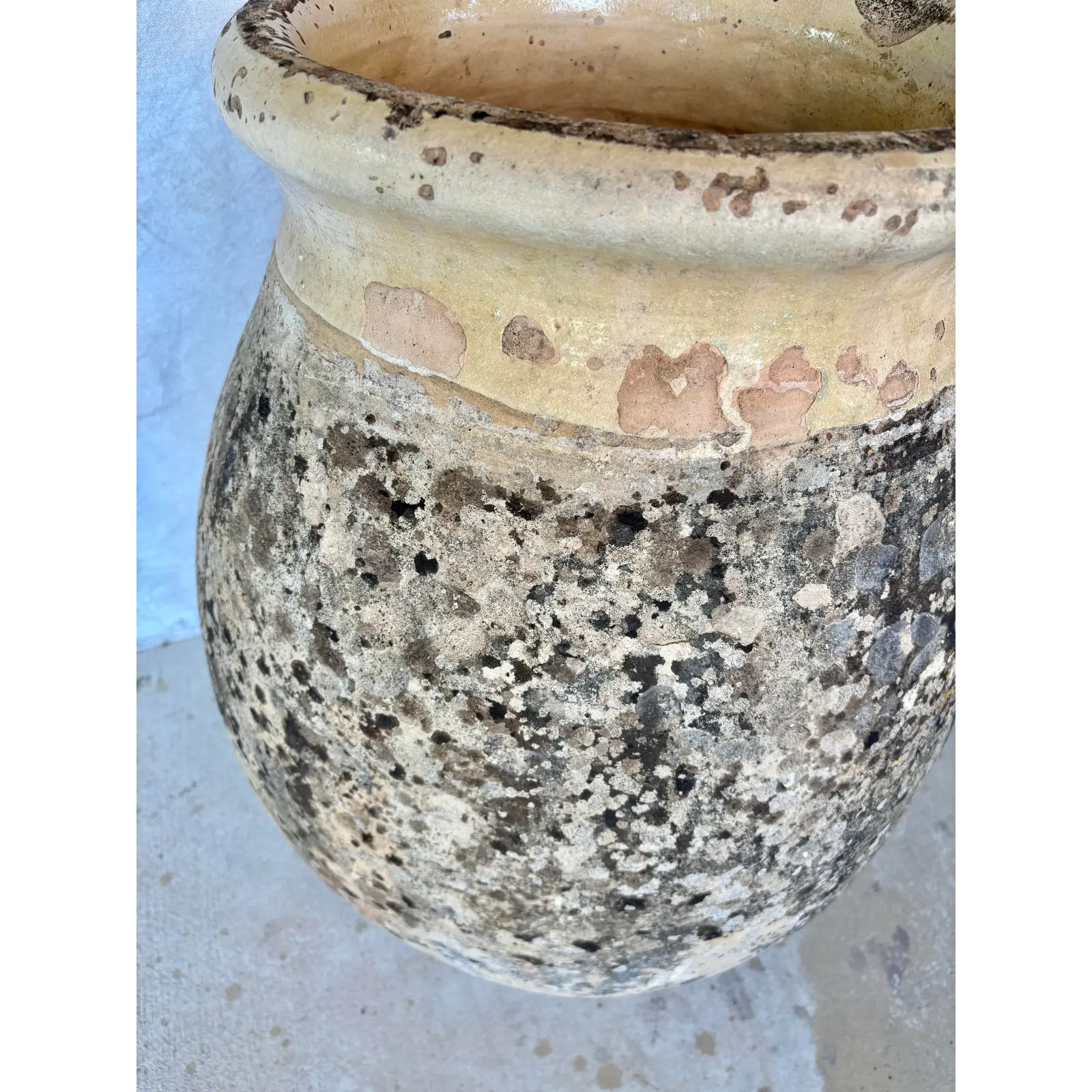 19th Century French Biot Pot Olive Jar - Image 12