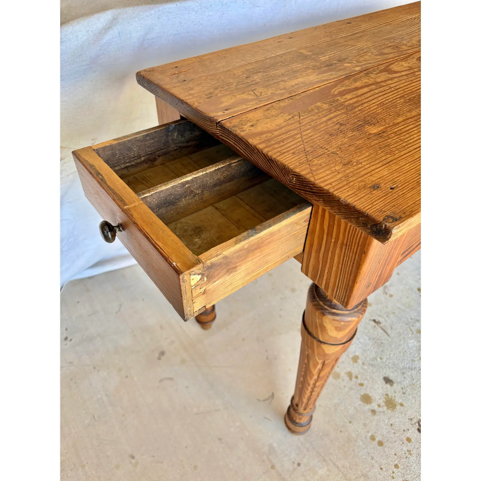 Late 19th Century French Pine Console Table - Image 5