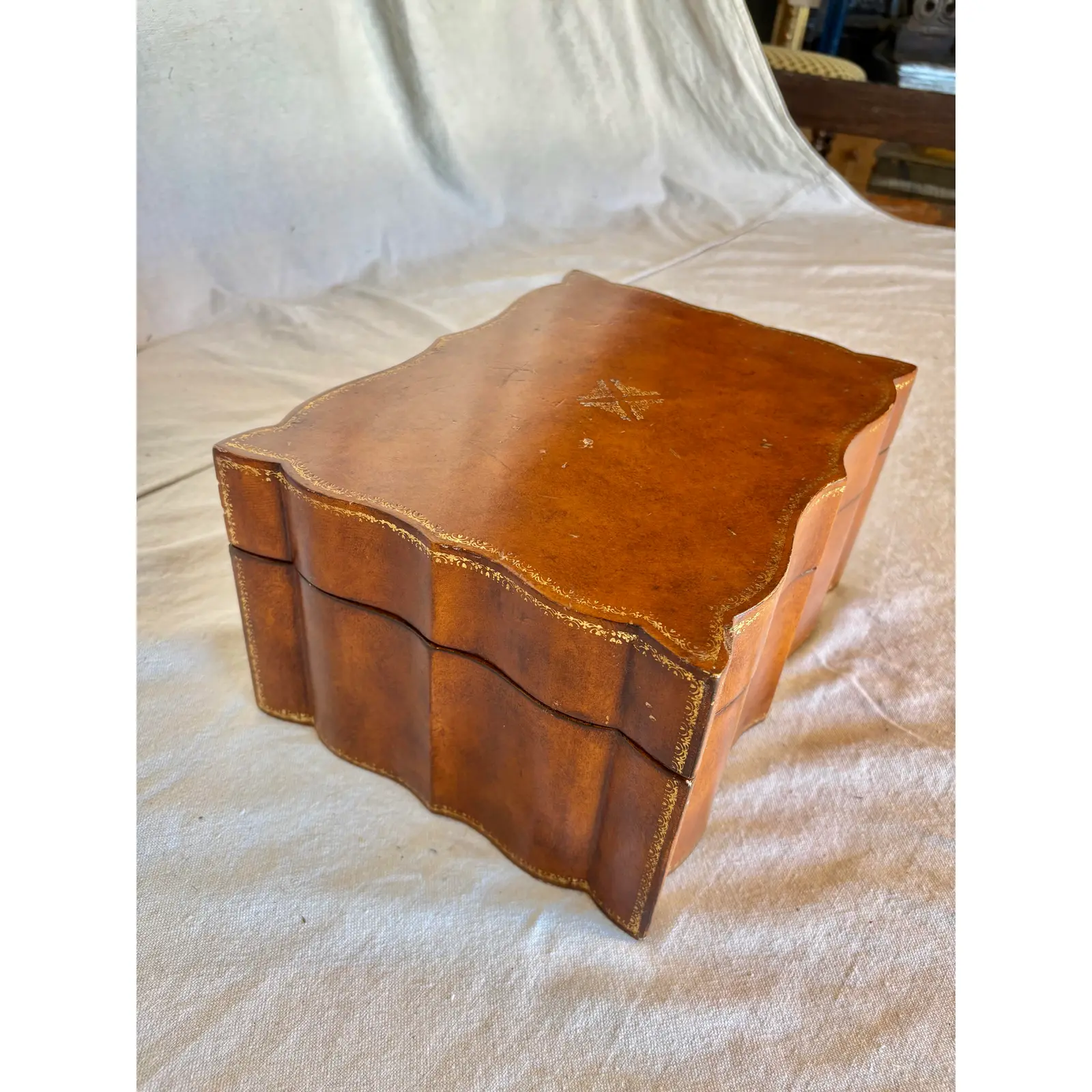 20th Century Italian Embossed Leather Box - Image 4