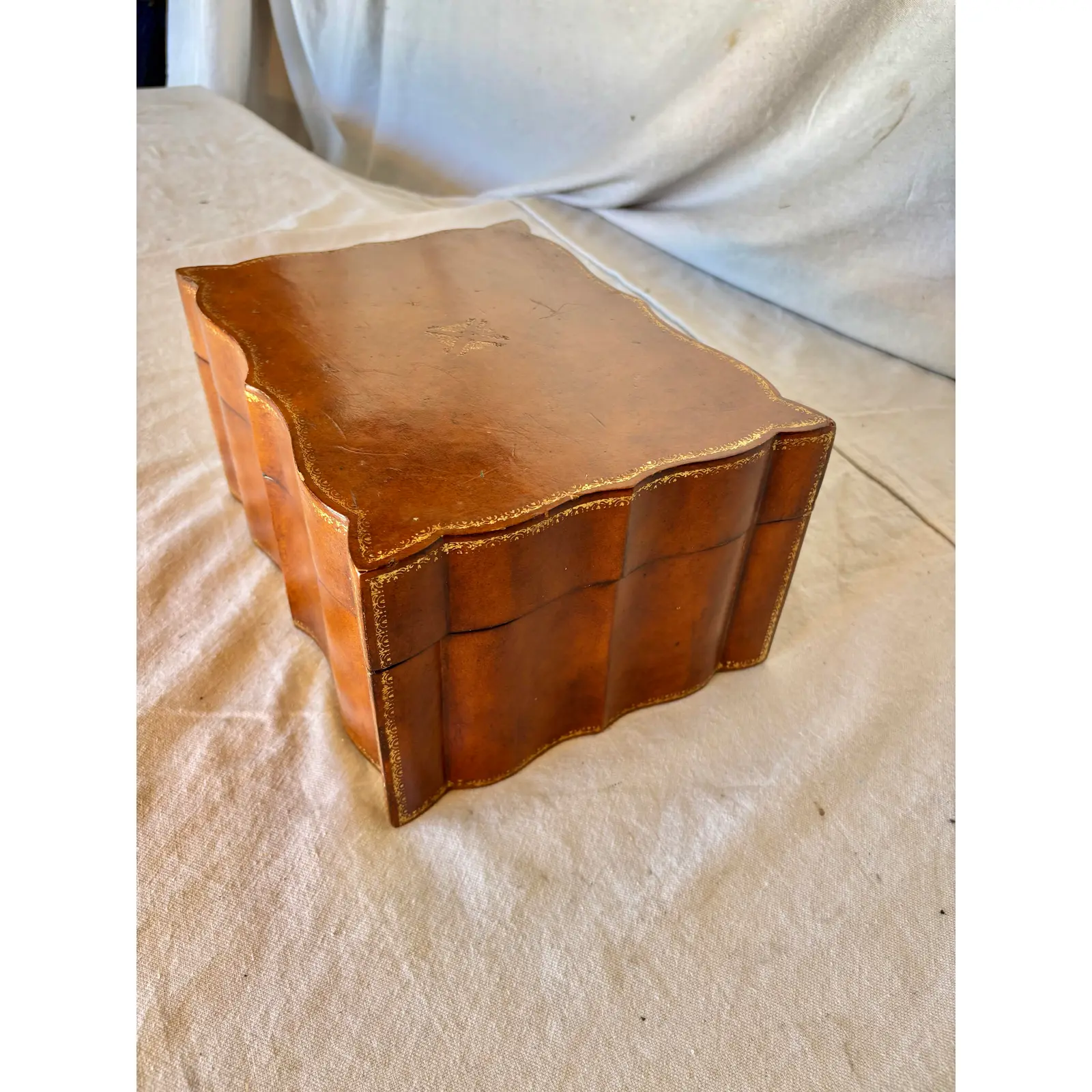 20th Century Italian Embossed Leather Box - Image 5
