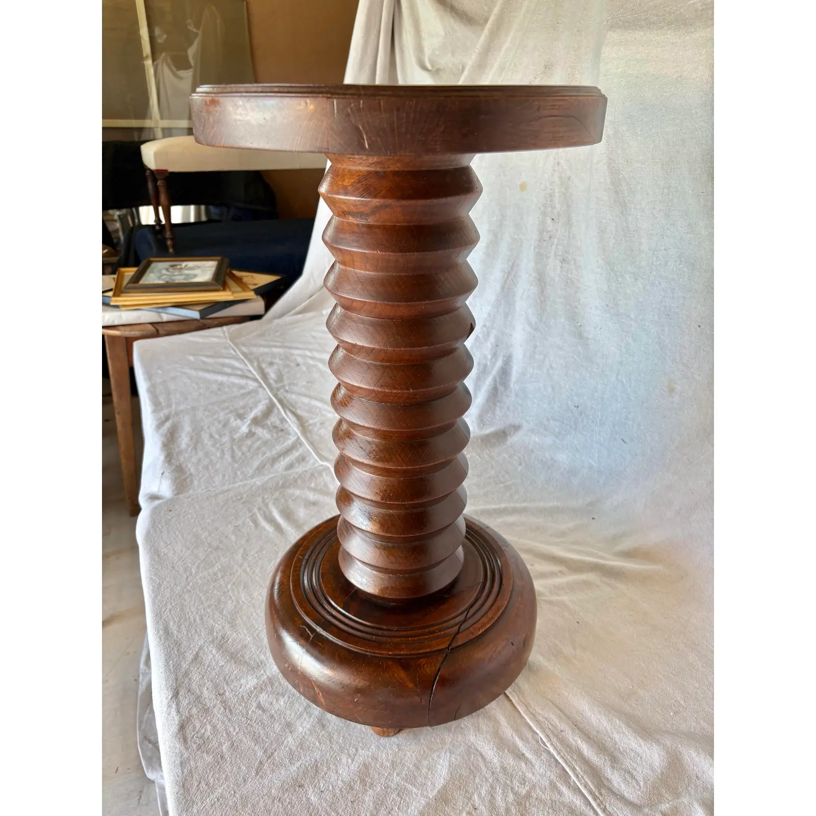 20th Century French Walnut Pedestal Side Table in the Style of Charles Dudouyt - Image 3
